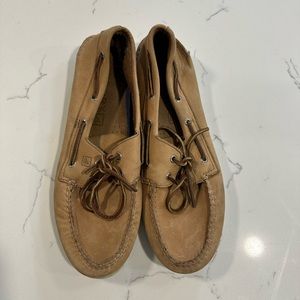 Sperry boat shoes